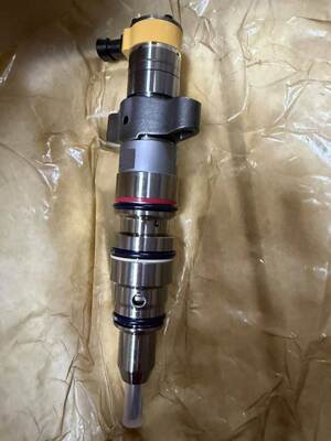 235-2888 หัวฉีดน้ำมันเชื้อเพลิง 2352888 สำหรับเครื่องยนต์ C9